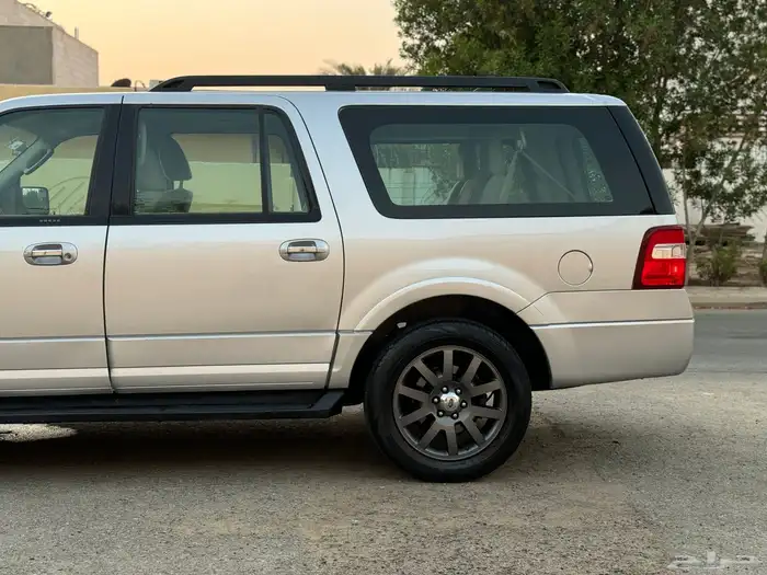 فورد اكسبديشن 2012 بحالة الوكاله 6