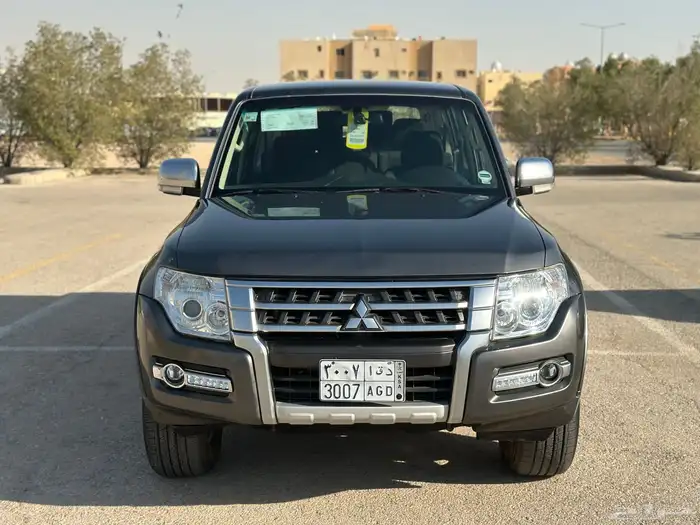 ميتسوبيشي باجيرو 2020 دبل ثلاث صفوف وكاله شرط 0