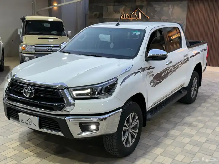 هايلوكس 2023 دبل ديزل فل كامل توماتيك 3