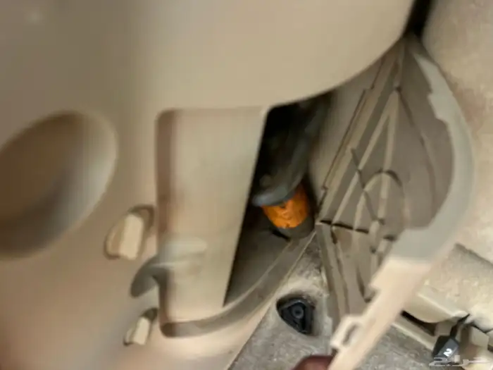 للبيع يوكن 2012 19