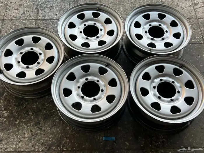 جنوط نيسان فتك مقاس 16 سلق عددها 5 جنوط اصلي وكالة 2