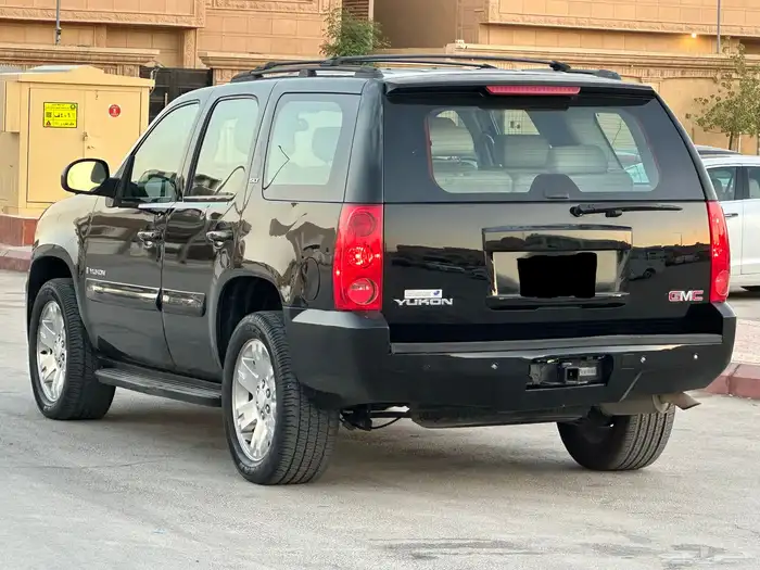 للبيع جي أم سي يوكن 2008 السعر 25 ألف 6