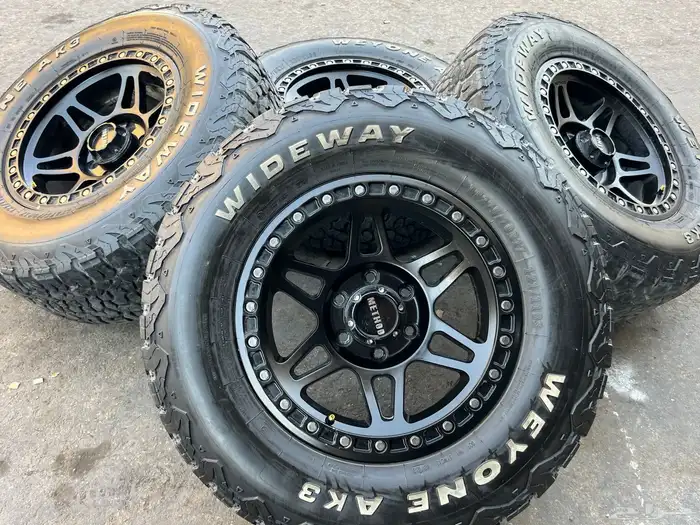 جنوط   ميتود اسود مقاس 17 مع كفرات حجرية تاريخ 23 جمس 18