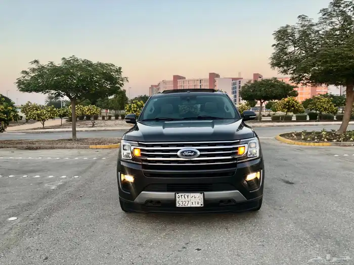 اكسبيدشن 2021 دبل 4X4 عداد 127 الف فل بدي وكالةXLT 2