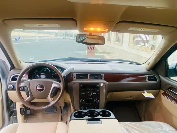 يوكن 2013مخزن بحالت الشركة ماشاءالله 20