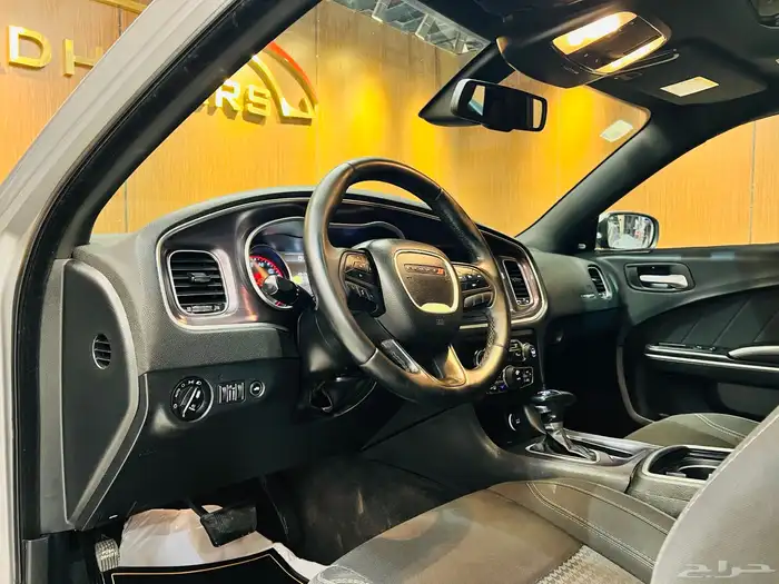 دودج تشارجر 2018 V6 سعودي ( بحاله ممتازه ) 4