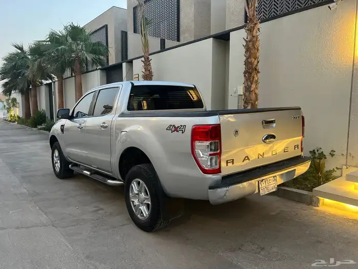 فورد رنجر 2015 ممشى قليل بحالة ممتازة 11