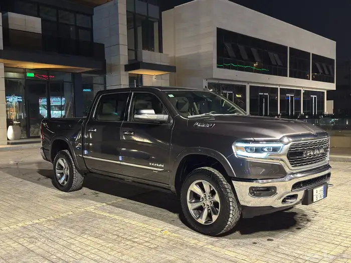 رام 1500 ليمتد فل كامل 5.7 V8 22