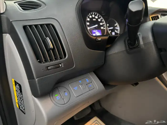 هيونداي ستاركس H1 ديزل 12 راكب 7