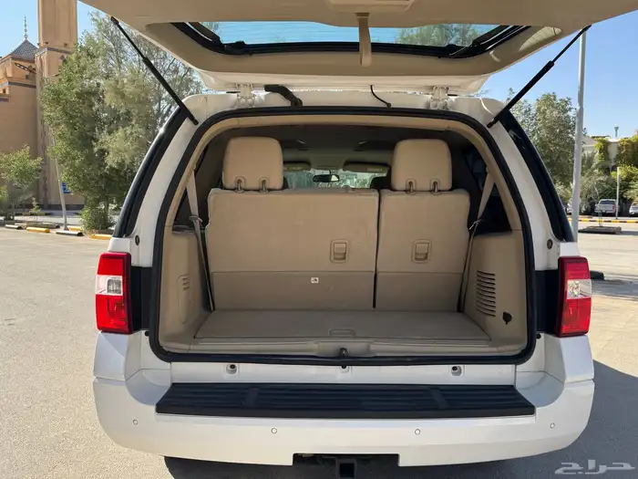 فورد اكسبيدشن 2013 16