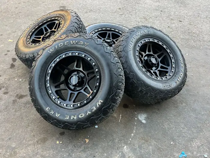 جنوط   ميتود اسود مقاس 17 مع كفرات حجرية تاريخ 23 جمس 5