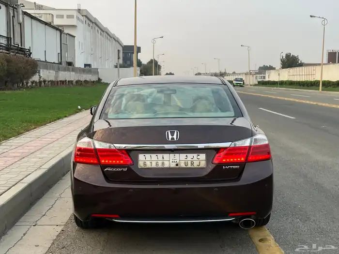 هوندا اكورد 2014 فل كامل لون مميز 32