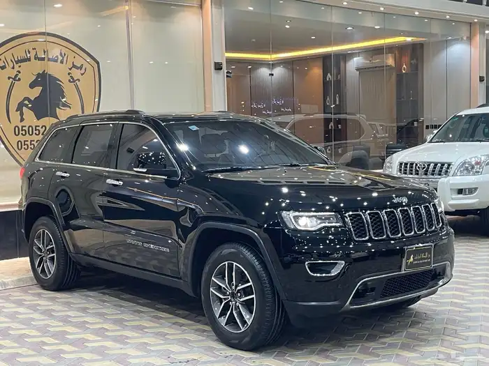 جيب جراند شروكي 6سلندر موديل 2019 0