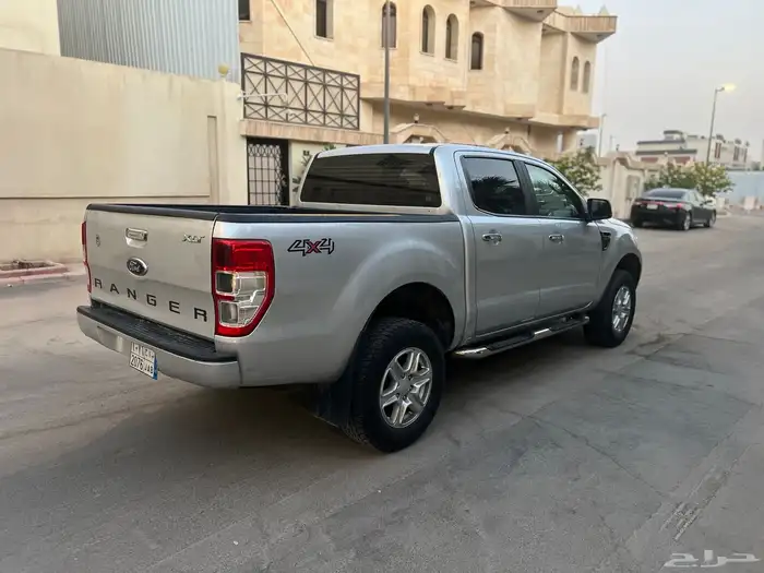 فورد رنجر 2015 ممشى قليل بحالة ممتازة 4