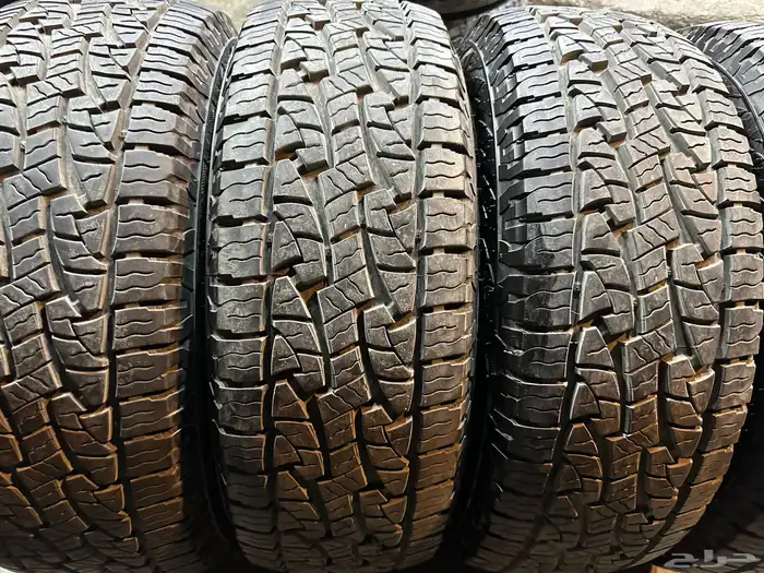 كفرات ريدستون ربع حجري مقاس 285 70 17 1