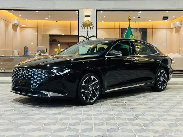 ازيرا فل كامل بطاقه جمركيه نظيف جدا 2