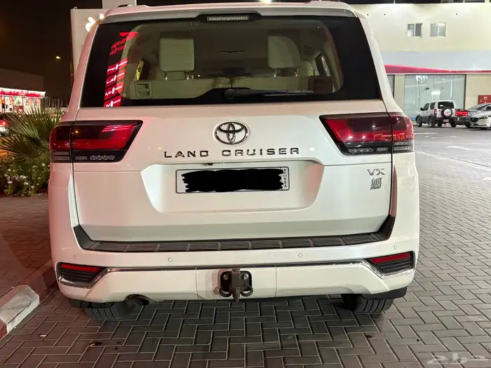 لاندكروزر vx 2022 وارد وليد 2