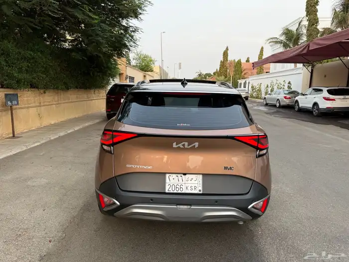 كيا سبورتاج 2023 شبه جديد 10