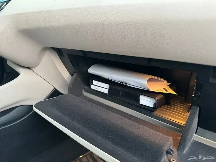 بي ام دبليو X1 مخزن 51