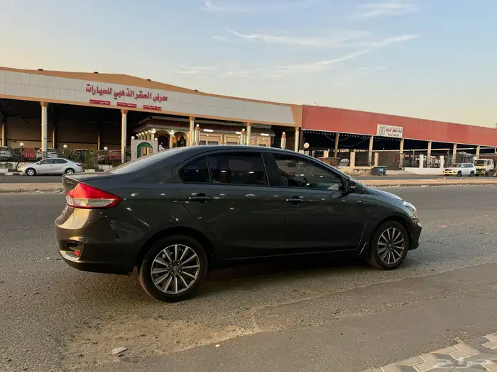 سوزوكي سياز 2023 3