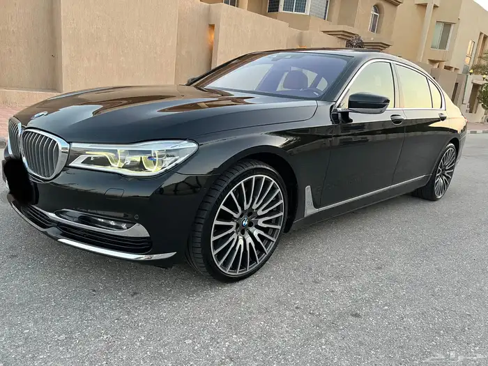 بي ام دبليو 750 LI ممشى قليل 2016 شبه جديد 4