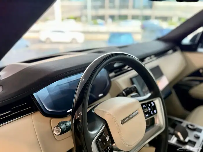 رنج روفر HSE 2023 14