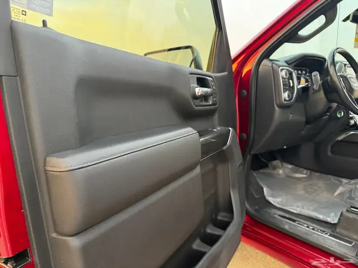 للبيع سييرا AT4 2019 31