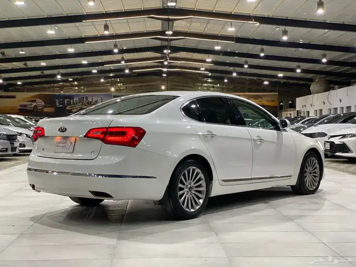 كيا كادينزا 2011 3