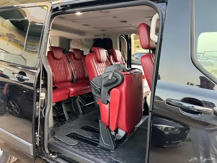 فان 9 ركاب تورينو فورد 2023 شبة جديد ديزل سعودي 17