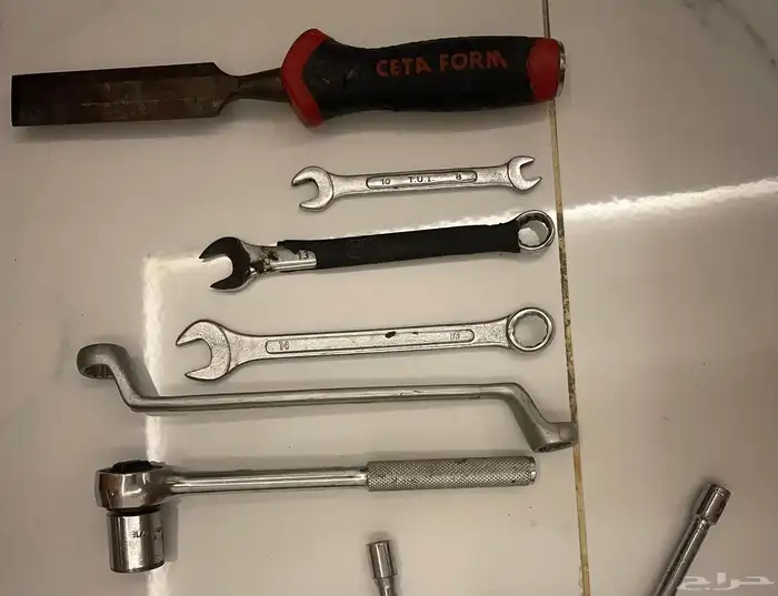 عدد صناعية ومستلزمات مكنيك للبيع 13