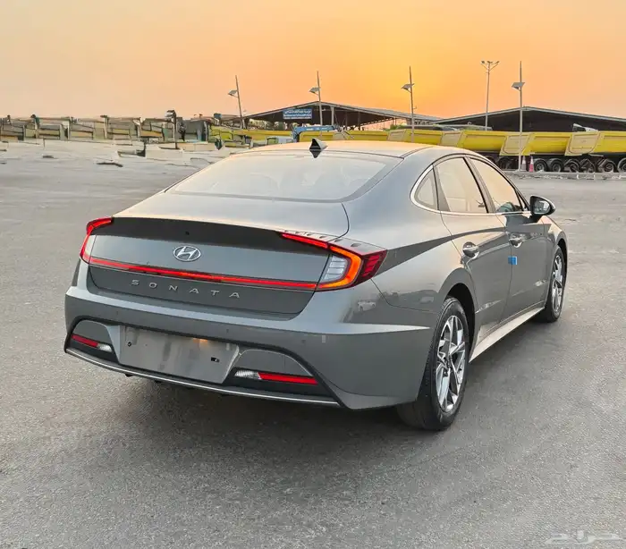 سوناتا 2021 فل كامل بدون بنورما بحالة الوكاله للبيع 5