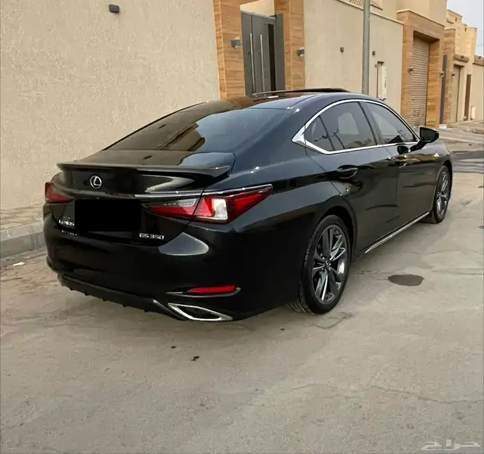 لكزس 350 F SPORT المالك الاول 2020 3