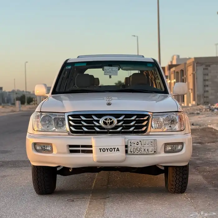 لاندكلوزر 2007 فل كامل قير عادي ونش 4