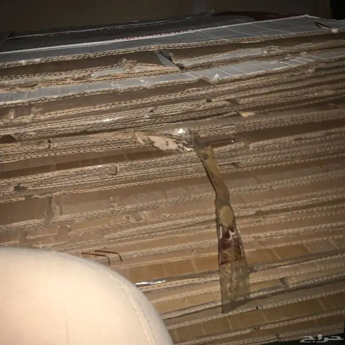 كراتين بيض بي الكمية موجود الكمية يلي تبيها 4