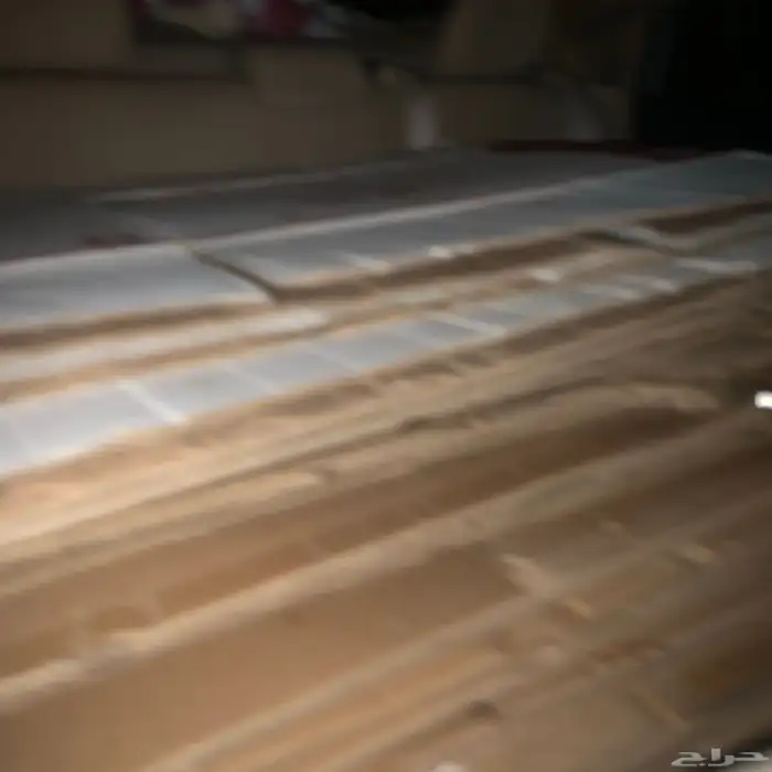 كراتين بيض بي الكمية موجود الكمية يلي تبيها 2