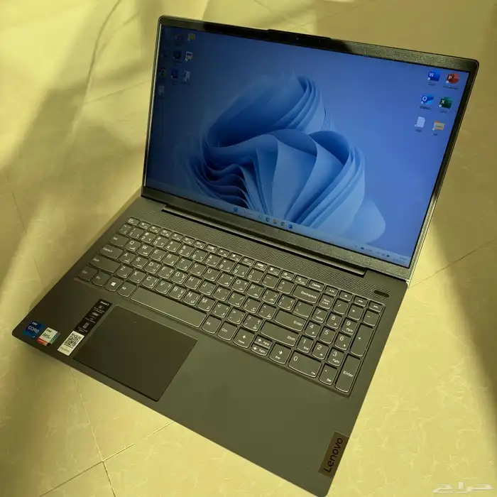 لابتوب lenovo للبيع 1