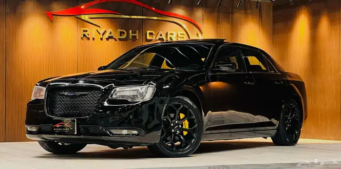 كرايزلر 2015 V6 C300 ( بحاله ممتازه) 2