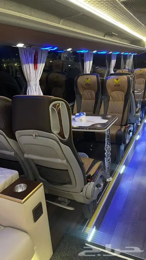 باص كنب VIP للايجار 7