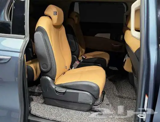 كيا كرنفال 9 مقاعد موديل2023 الميموني للاستيراد بكوريا 9