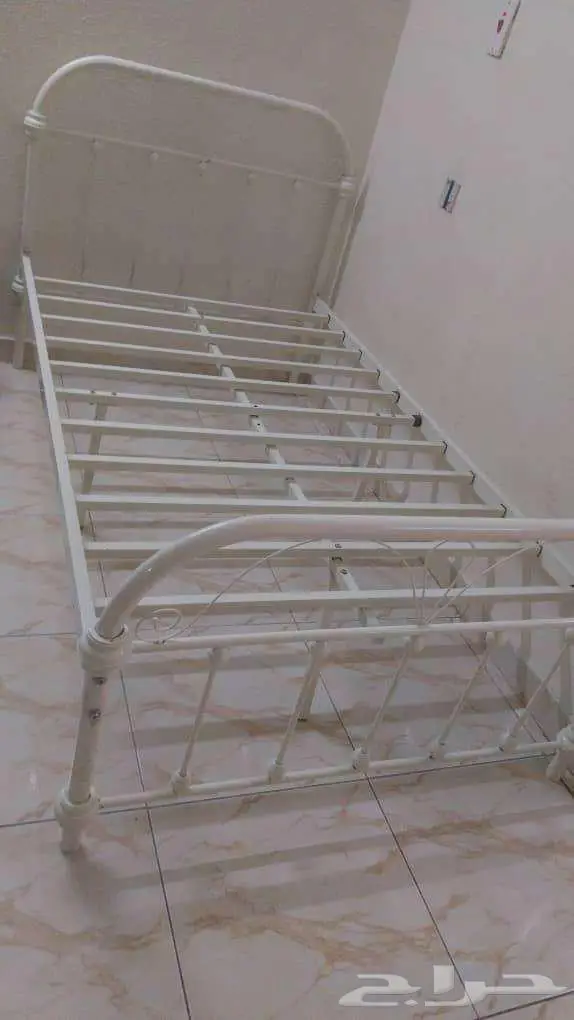 سريرين حديد 0