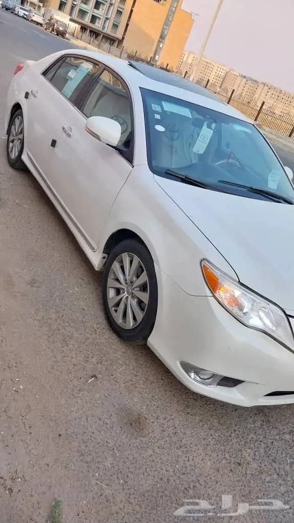 للبيع أفالون 2012 19