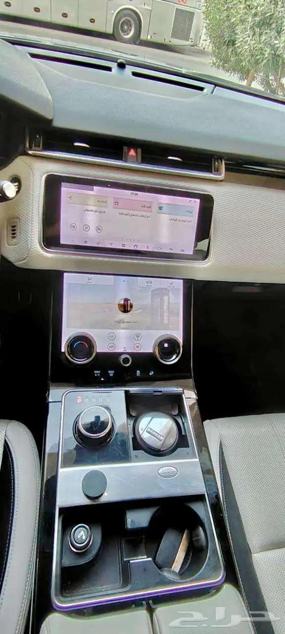 رنج روفر فيلار P380 فل كامل قمة في النظافة 2