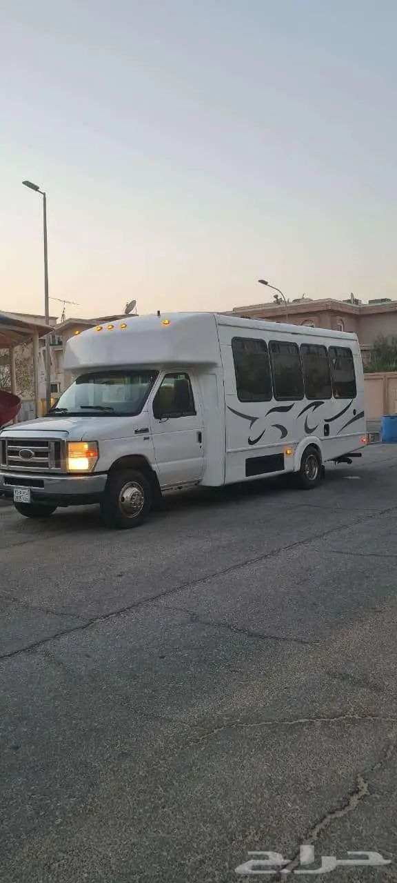 فورد F350 موتر هوم 0