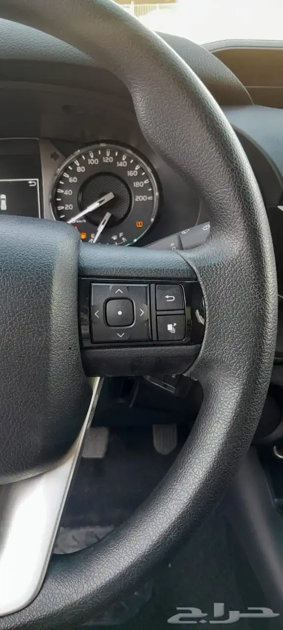 هايلوكس جي ال اكس 2023 بنزين ماشيه 3.000 10