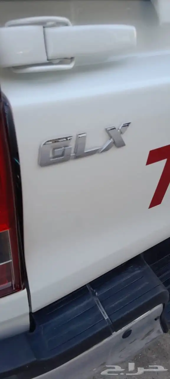 هايلوكس جي ال اكس 2023 بنزين ماشيه 3.000 18