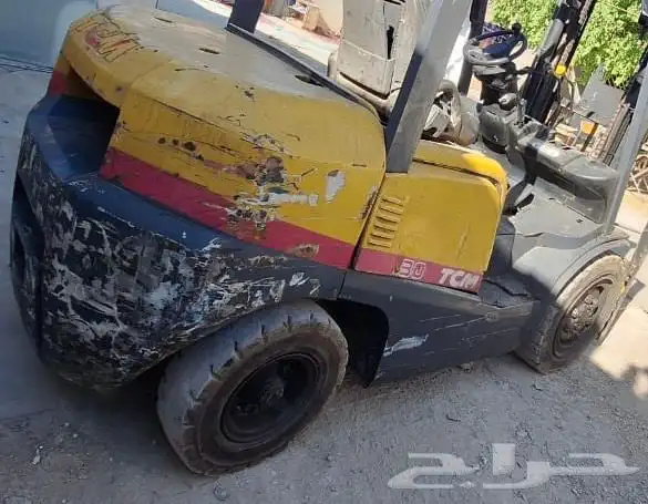 للبيع رافعة شوكية 3 طن TCM موديل 2012 1