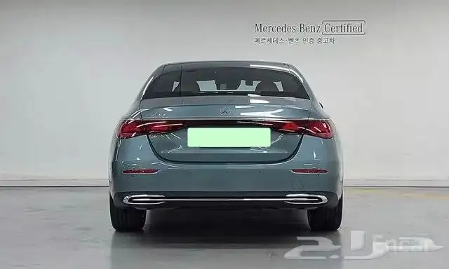 مرسيدس بنز E-CLASS E200 Avantgrade 1