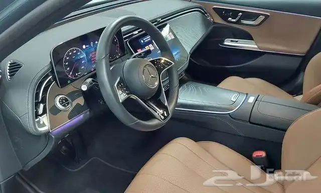 مرسيدس بنز E-CLASS E200 Avantgrade 13