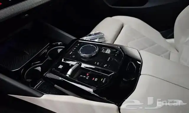 BMW 520i Msport 2024 استيراد من كوريا 6