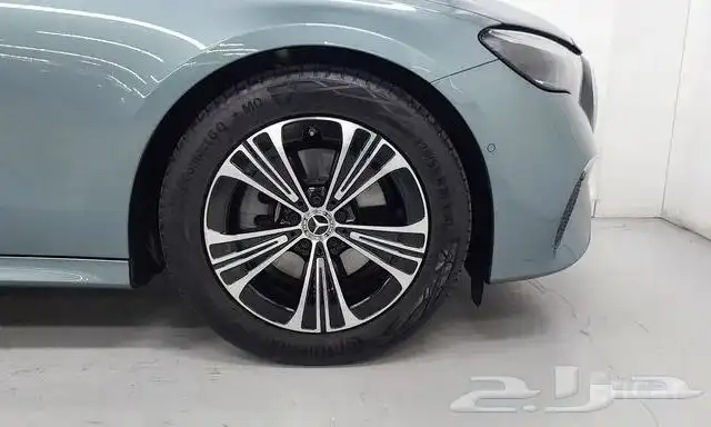 مرسيدس بنز E-CLASS E200 Avantgrade 4